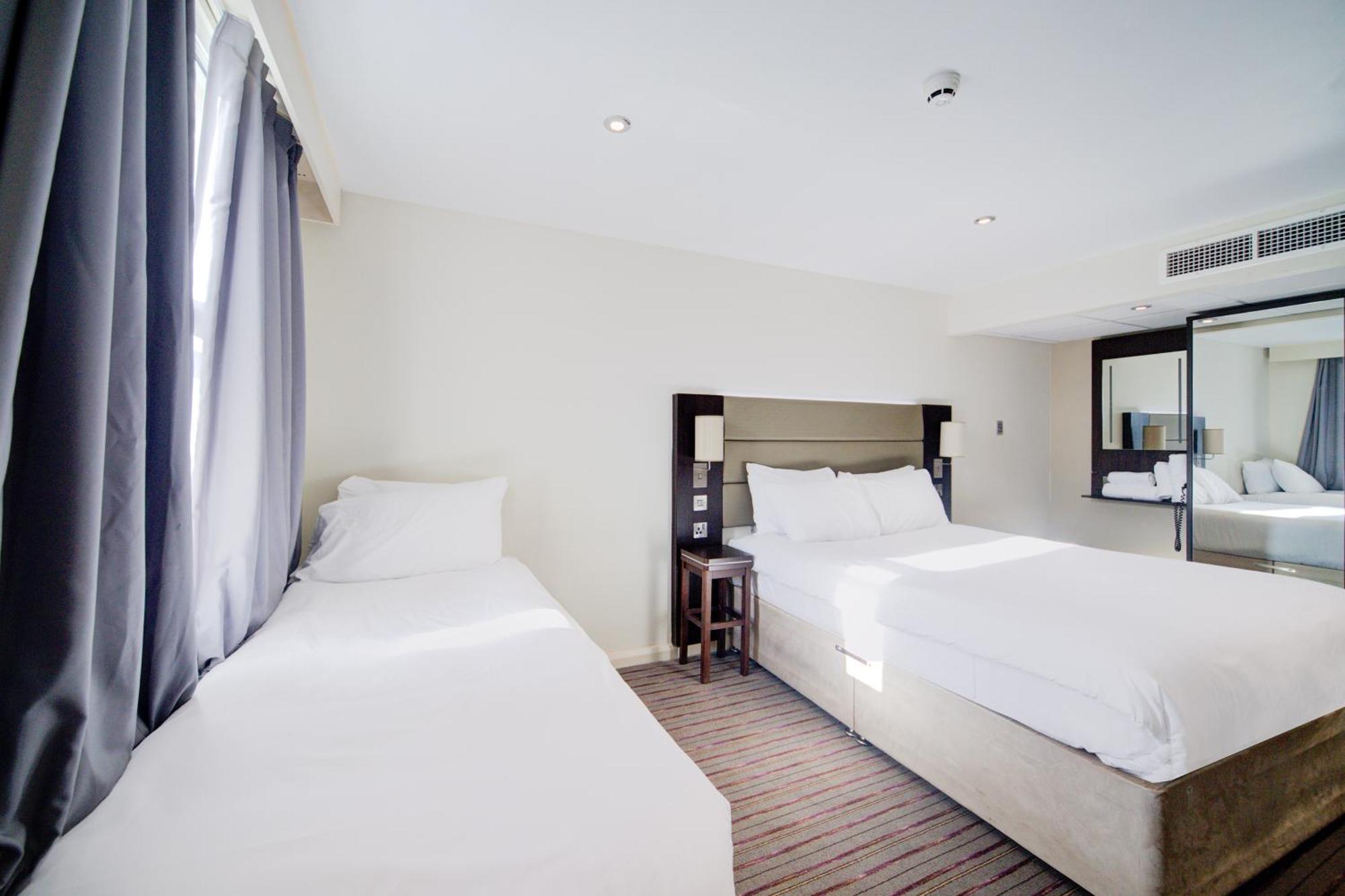 Belvilla Newport City Centre Hotel - Lifestyle ภายนอก รูปภาพ